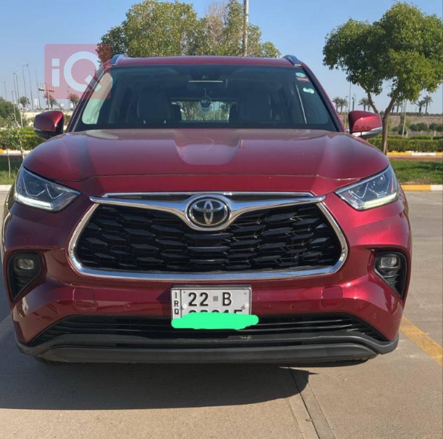 تۆیۆتا هایلاندەر